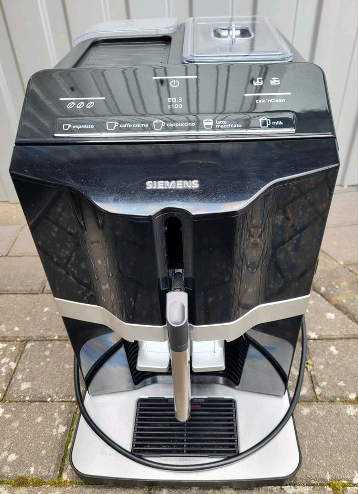 Kaffemaschine Siemens EQ.3 S100 1300W Kaffeevollautomat in Kirchberg (Hunsrück)