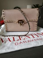 Valentino Garavani Rockstud Tasche Niedersachsen - Emmerthal Vorschau