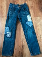 Tommy Hilfiger Jeans Hose Gr.116 gerader Schnitt Nordrhein-Westfalen - Dorsten Vorschau