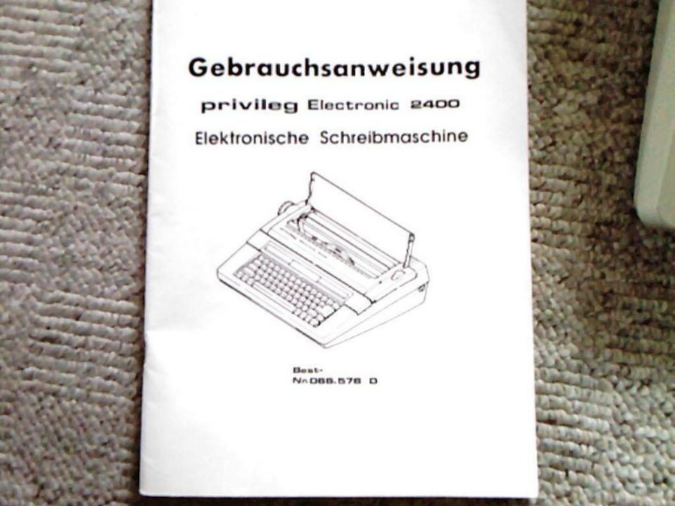 Elektronische Schreibmaschine in Moritzburg