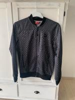 Jacke Puma Gr. M schwarz/grau Nordrhein-Westfalen - Euskirchen Vorschau