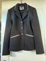 Turnier Jacket 164 schwarz Black Forest Loesdau Nordrhein-Westfalen - Rheurdt Vorschau