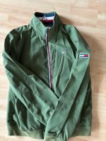 Tommy Hilfiger Tommy Jeans Blouson Jacke Herren Gr.M grün Origina Bayern - Schwabmünchen Vorschau