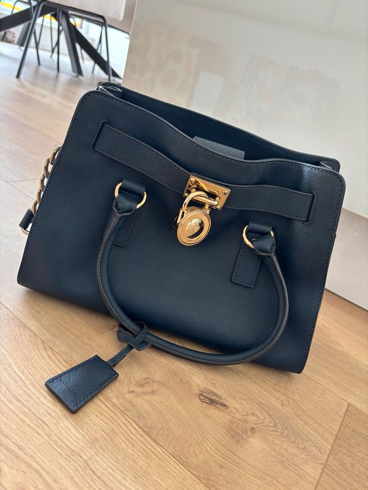 Michael Kors Tasche in Bous