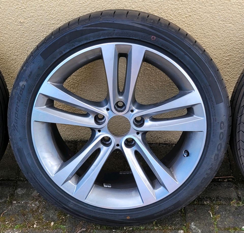 BMW Alufelgen Doppelspeiche 397 8Jx18 ET34 in Marl