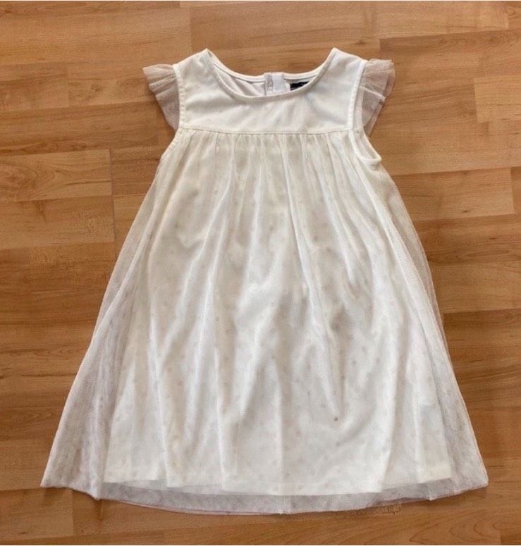 Festliches Kleid in 116 - weiß / Blumenmädchen / Hochzeit in München