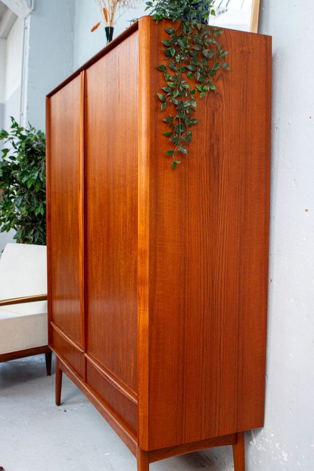 Svend Aage Madsen Vintage Teak Highboard Kleiderschrank Kommode in Köln