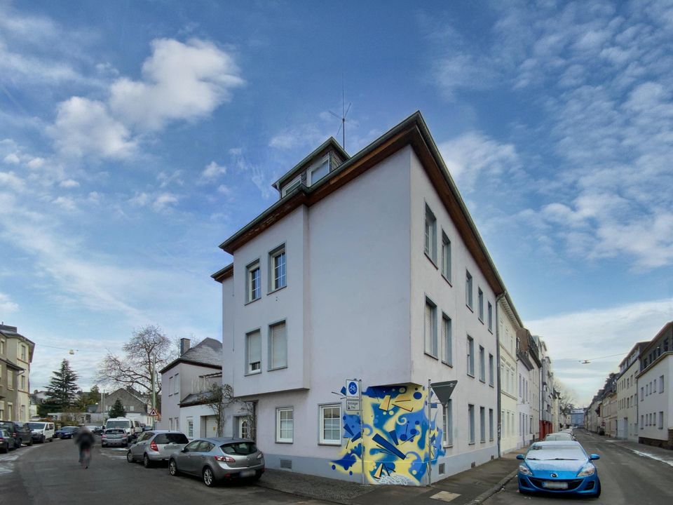 Mehrfamilienhaus mit 3 WE, Garten und Garage in guter Lage in Trier-Süd in Trier
