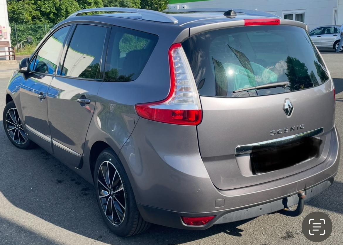 Abbildung des Autos Renault Megane Senic 201…