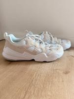 Nike Tech Hera wie neu Hessen - Neustadt Vorschau