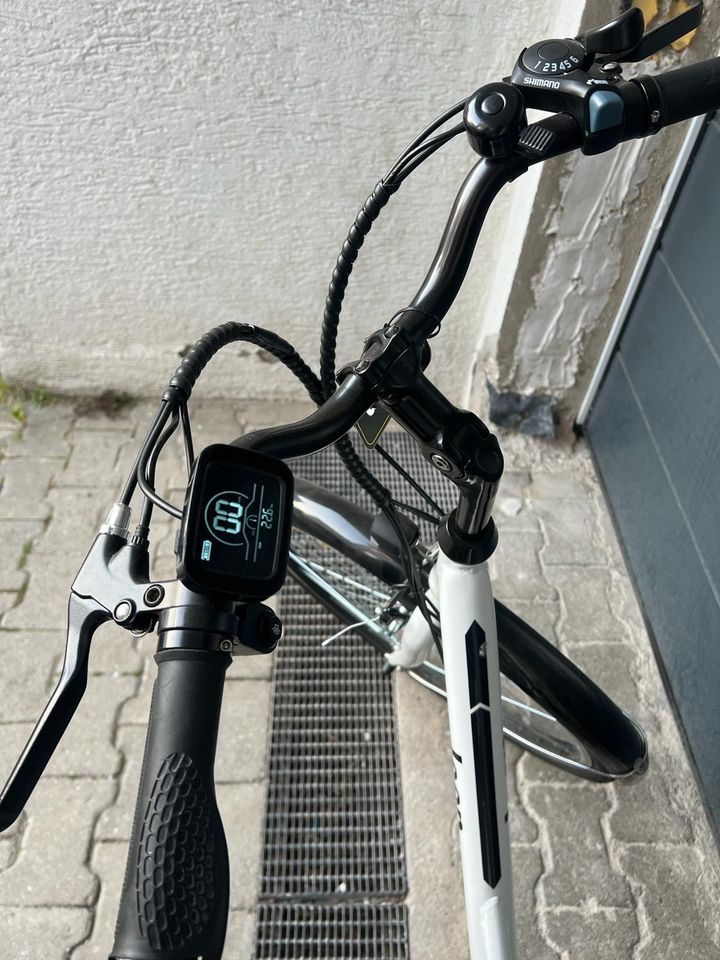 Jeep City E-Bike in Fellbach