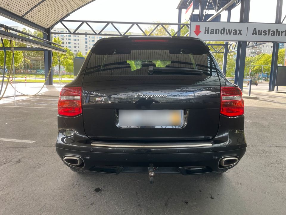 Porsche Cayenne 3.0 Diesel Bj.2010,240 PS Innenraum sehr gut . in Berlin