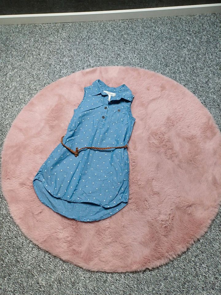 Kleid Blusenkleid H&M 110 in Neuwied