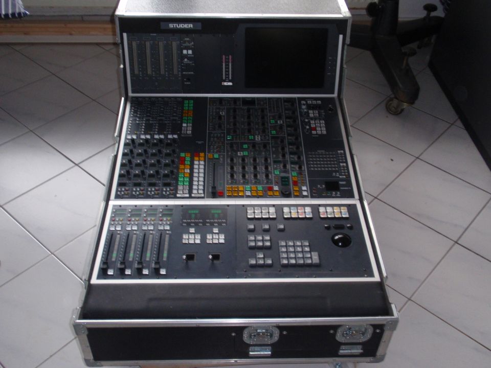 Studer D950S Mischpult-System, Hauptpult, Nebenpult, Stagebox in Köln