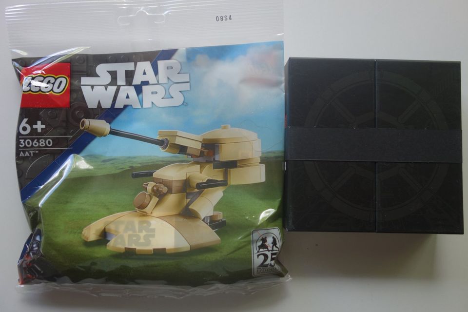 2x LEGO Star Wars Collect Battle of Yavin +2 Polybeutel 30680 NEU in Spaichingen
