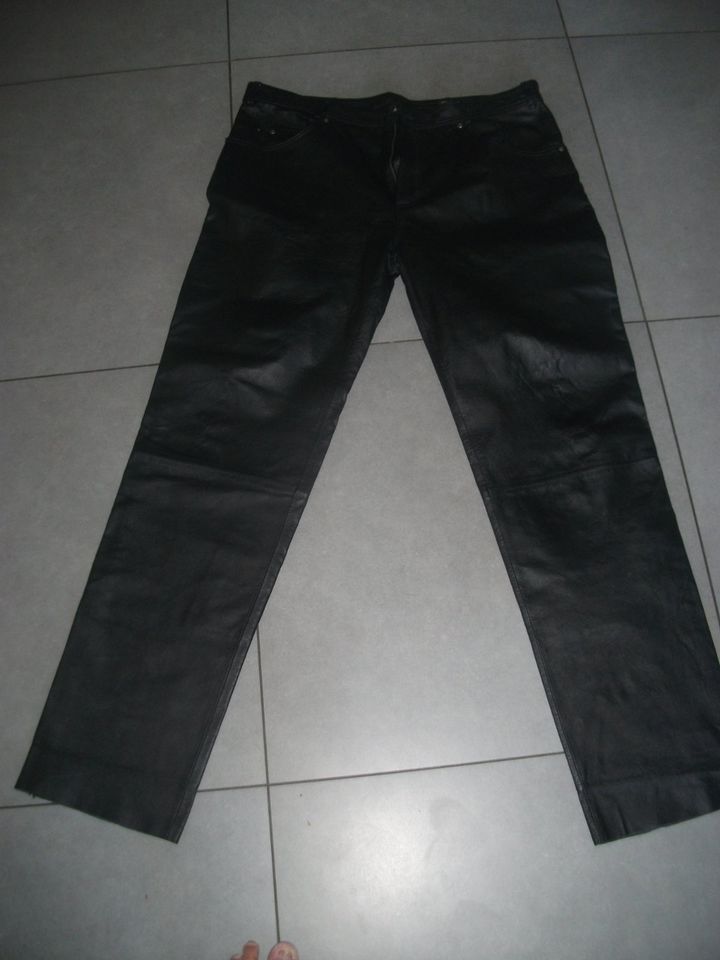 Leder Hose/Jeans Gr.58 Echtes Nappa-Leder von der Marke MAINPOL in Freiburg im Breisgau