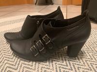 Tamaris Echt Leder Schuhe Stiefeletten Pumps schwarz 40 Bayern - Wolnzach Vorschau