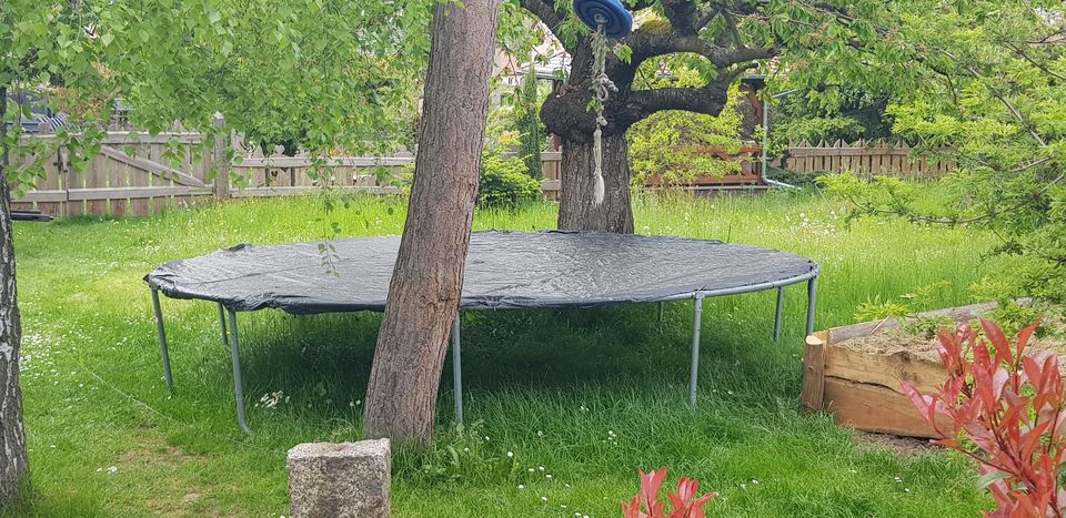 Trampoline 427cm, gebraucht aber sehr gut erhalten in Rammenau