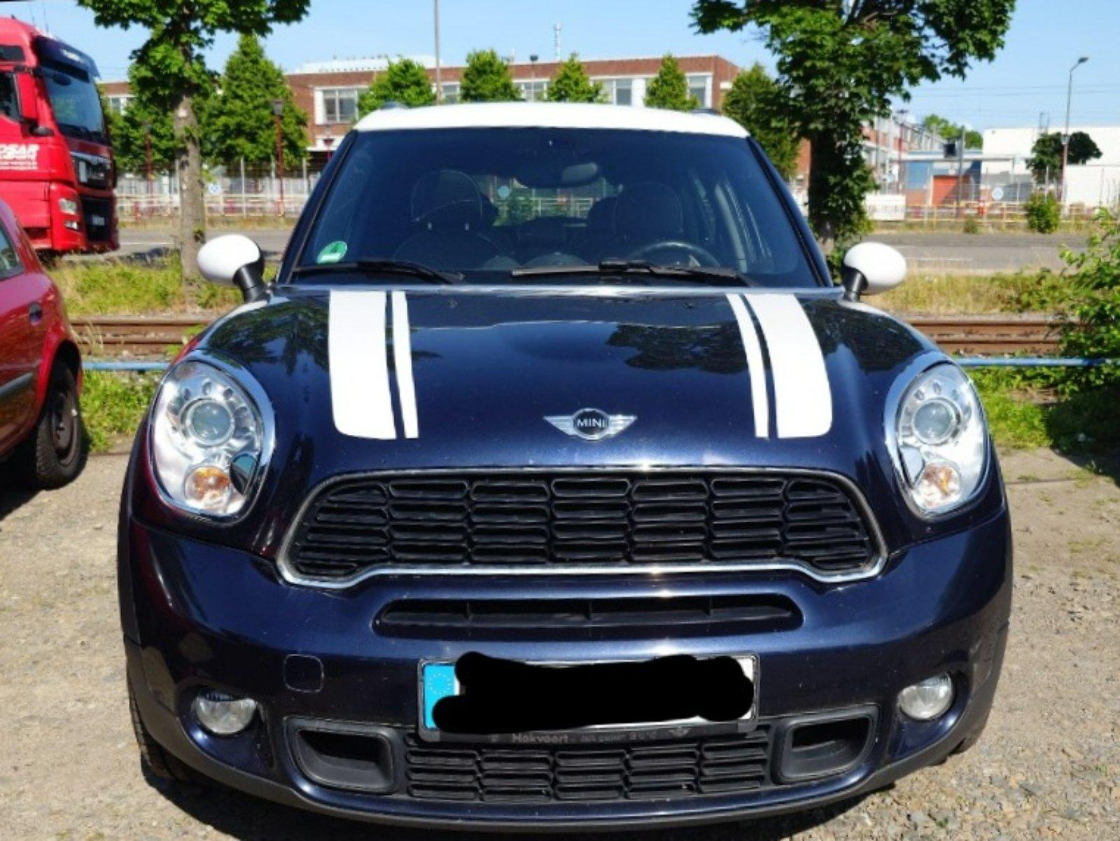 Abbildung des Autos Mini Cooper S Countryman…