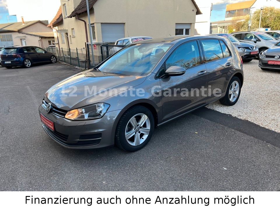 Volkswagen Golf VII Lim. Comfortline BMT 1 Hand Top Zustand in Stuttgart