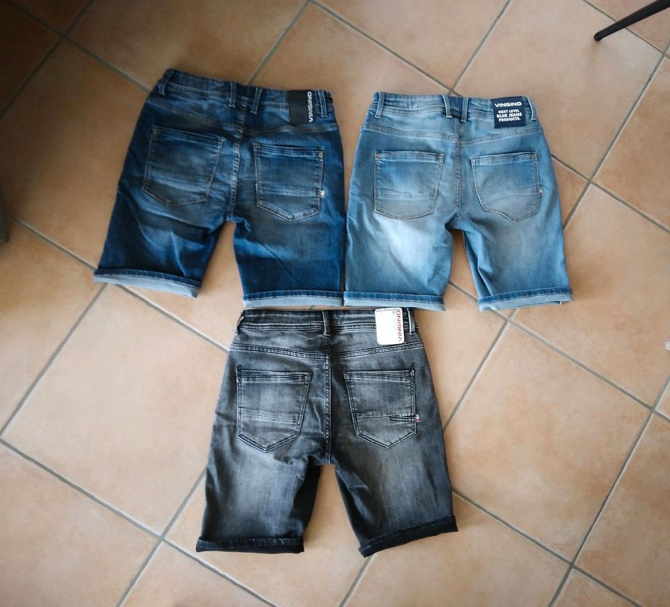 Jeansshort 158♥️Vingino ,je Stk. in Finnentrop