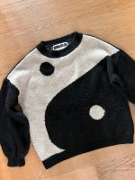 Neon & Nylon Strickpulli Yoga S Yin & Yang Pullover Hamburg-Mitte - HafenCity Vorschau