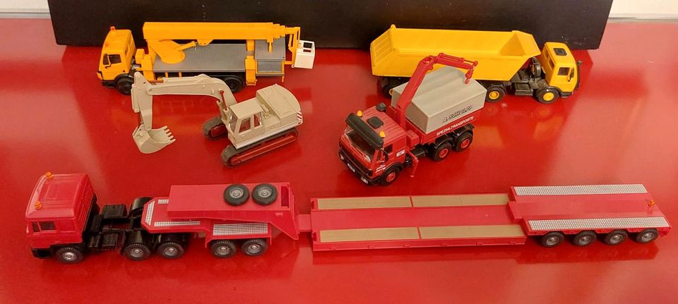 Wiking Herpa H0 Modellauto Bau LKW inkl Versand in Halstenbek