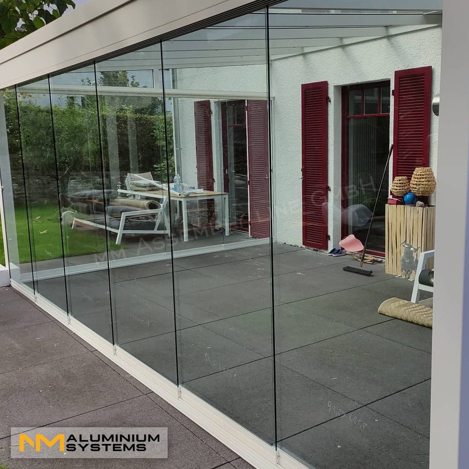 Glasschiebewand Glaswand Glasschiebetür Terrasse 2,8 m x 2 m in Nauheim