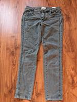 StreetOne Jeans Hose Damen Gr 36 / 30 grün Sachsen - Lößnitz Vorschau