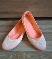 wunderschöne Adidas Ballerina Pastell Orange 38 eher 37,5 Brandenburg - Blankenfelde-Mahlow Vorschau