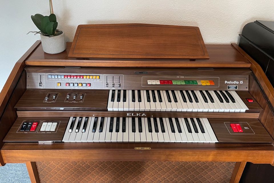 Vintage Elka Preludio 15 Orgel in Rimbach