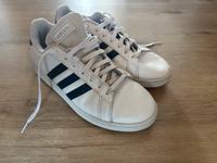 Adidas Sneaker 44,5 weiß - blau Hessen - Linden Vorschau