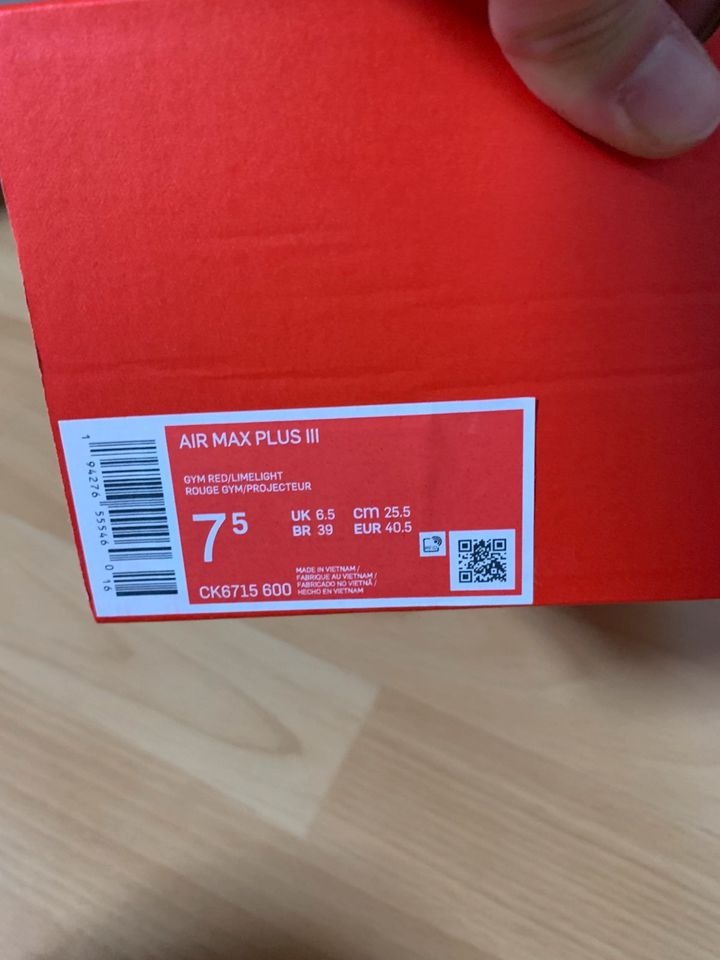 Nike Air Max plus III rot 40.5 7.5 neu in Bruchsal