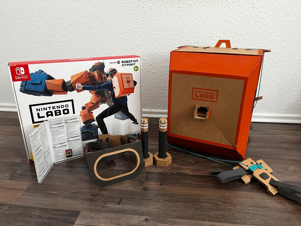 Nintendo Switch Labo (2) Robot Kit in Lohfelden