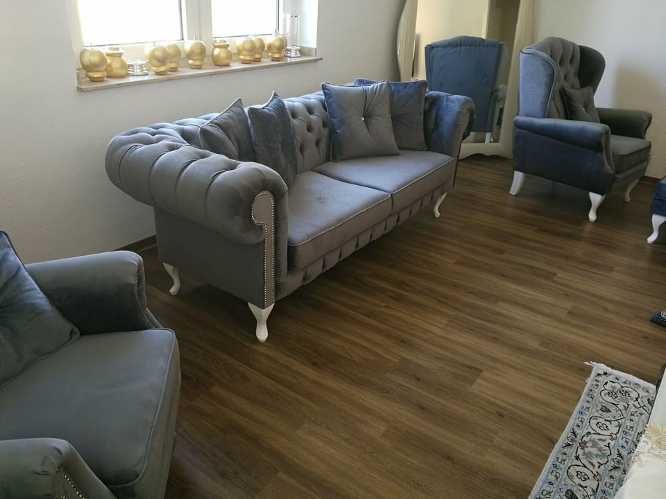Chesterfield Sofa aus Samtstoff, 3er | Couch | RATENKAUF in Velbert