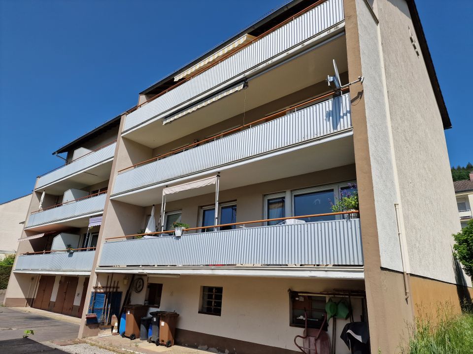 Frisch sanierte 3 - Zimmerwohnung mit Balkon in Neckargemünd in Neckargemünd