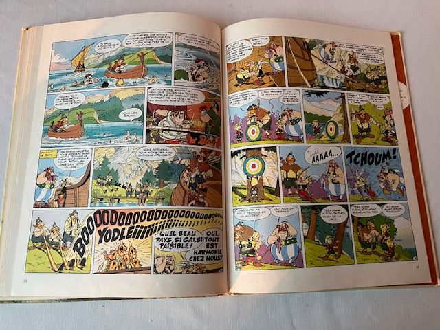 Asterix chez les Helvètes Hardcover bei den Schweizern antik 1972 in Marbach am Neckar