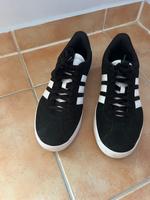 Adidas Herren Sneaker Größe 42.5 sehr gut erhalten Sachsen - Torgau Vorschau