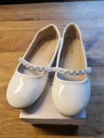 Schuhe Ballerina Kommunion weiß 33 NEU Bielefeld - Bielefeld (Innenstadt) Vorschau