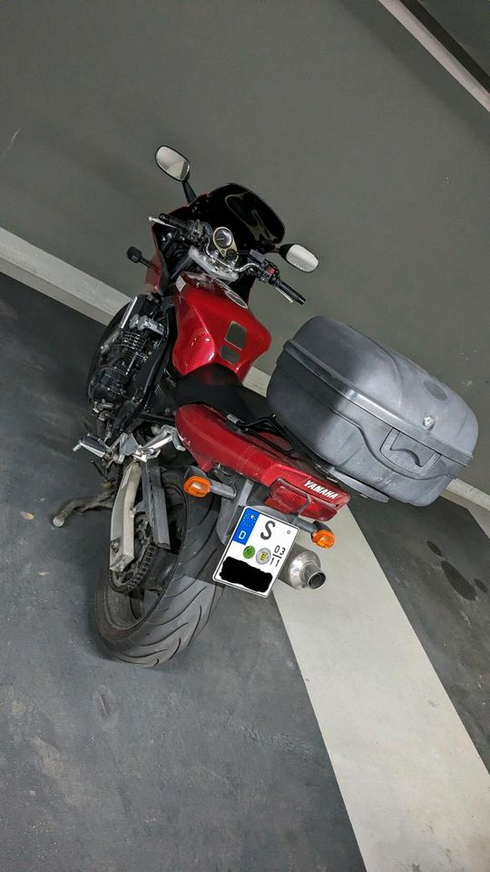 Yamaha Fazer FZS600 in Esslingen
