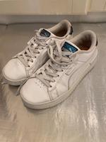 Schuhe Puma Gr. 37 weiß Nordrhein-Westfalen - Rietberg Vorschau
