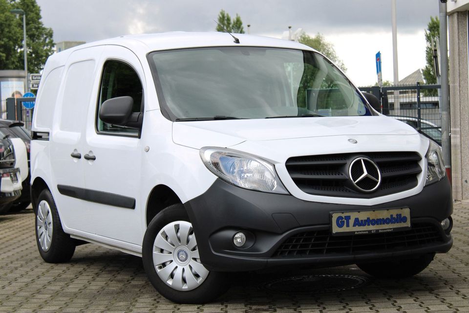 Mercedes-Benz Citan Kasten 109 CDI lang/Klima/BT/Freisprec/AHK in Düsseldorf