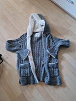 Dicke Strickjacke von Zara in Gr. L Wiesbaden - Nordenstadt Vorschau