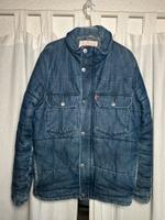 Levi Levi's dicke Winterjacke Herren Größe S Hessen - Solms Vorschau