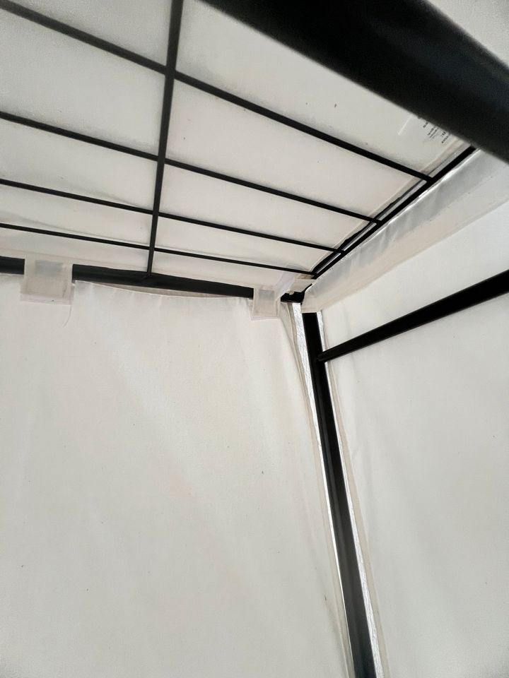 Garderobe mit Schuhablage in Salzgitter