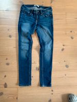 Jeans Hollister XS blau schmales Bein (26/29) Schleswig-Holstein - Mielkendorf Vorschau