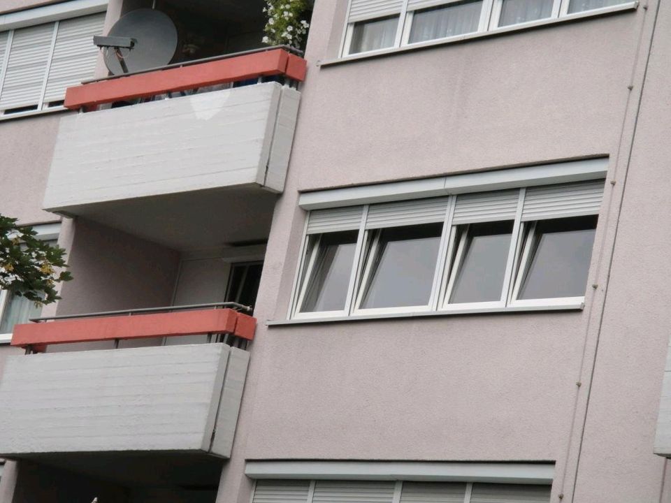2 Zi-Wohnung mit Balkon+TG-Stellplatz von Privat ohne Provision in Waiblingen