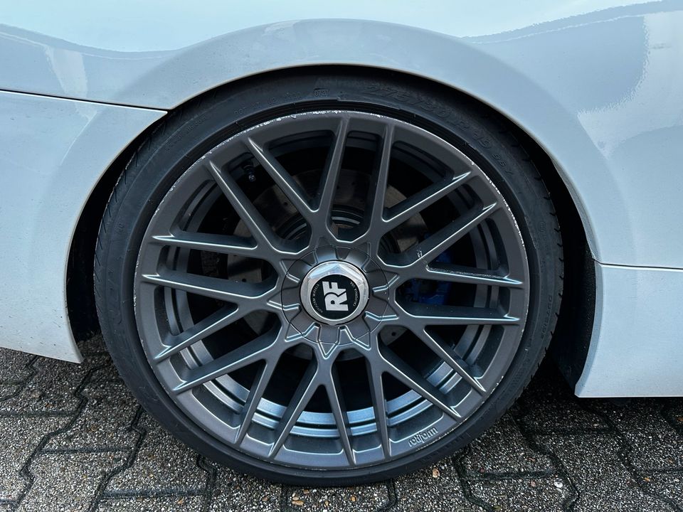 BMW E92 335i M Performance Auspuff Rotiform Felgen in Höfen