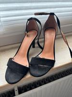 Highheels zu verkaufen Nordrhein-Westfalen - Ahlen Vorschau