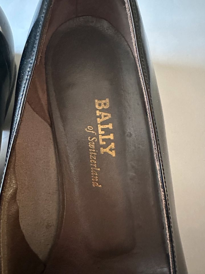 Bally Schuhe Pumps schwarz Gr. 6 in Bayern - Memmingen | eBay Kleinanzeigen  ist jetzt Kleinanzeigen